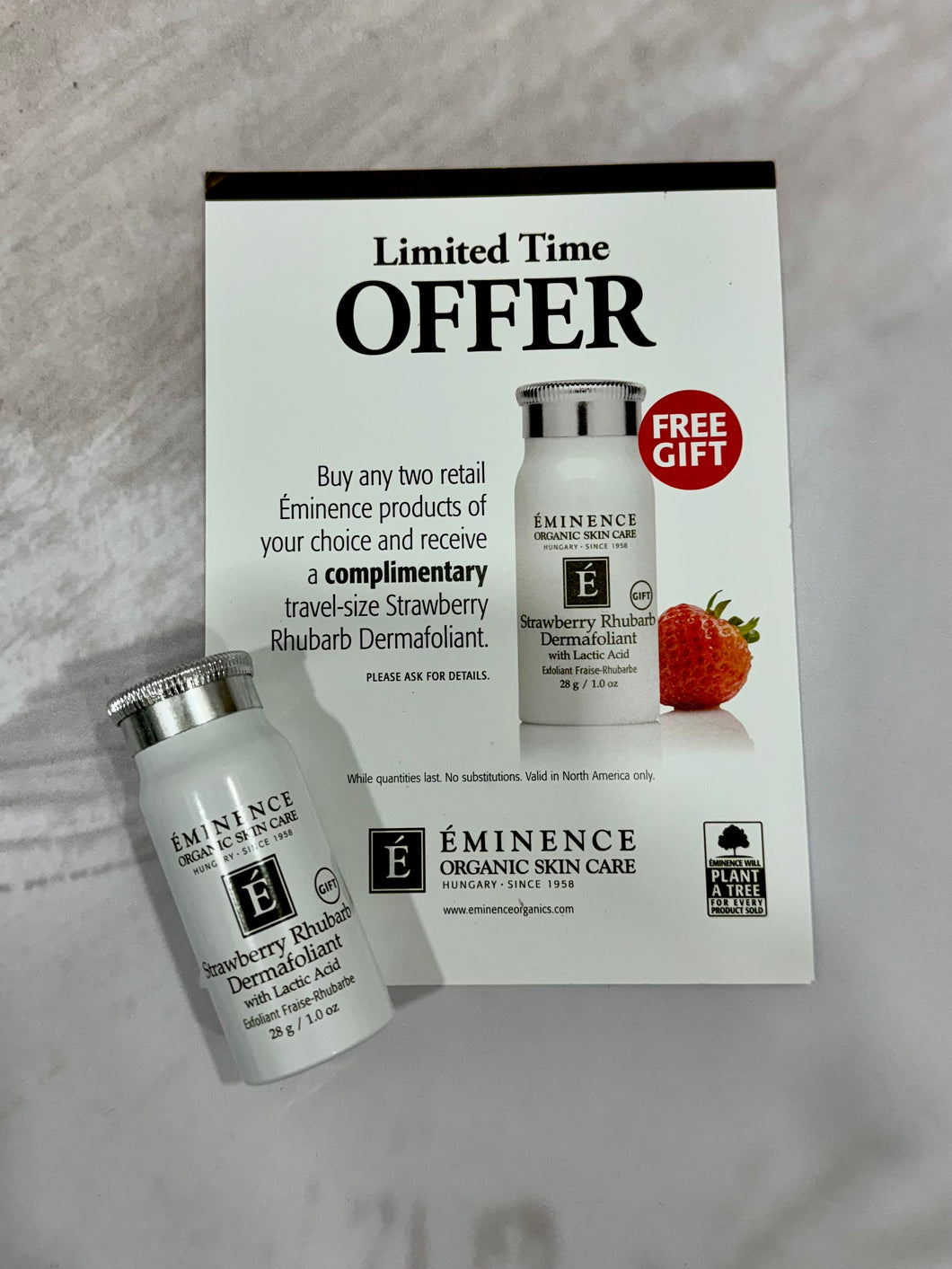 GIFT WITH PURCHASE: Strawberry Rhubarb Dermafoliant
